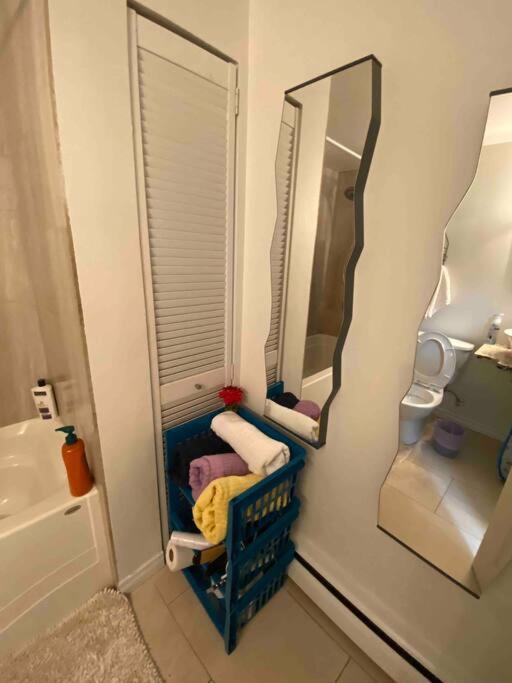 Beautiful Two Bedroom Apartment. Calgary Luaran gambar